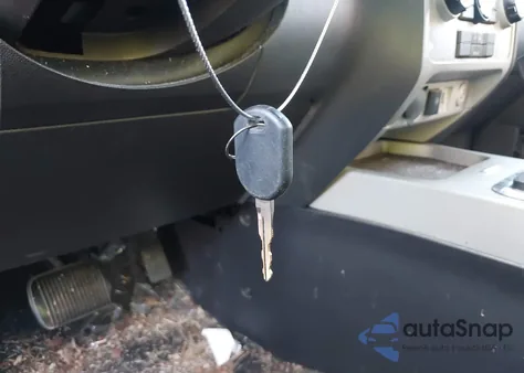 2012 Ford Escape Xlt z USA, uszkodzony, nr VIN 1FMCU9DG3CKB49679